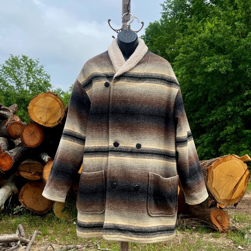 Men's Size XL Vintage Lined Woolrich Striped Rancher Coat with Fleece Collar